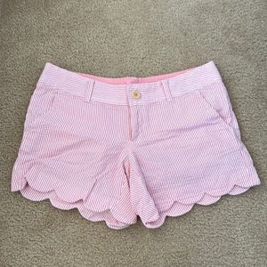 Lilly Pulitzer pink seersucker scalloped shorts